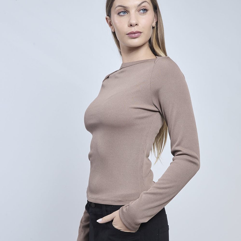REMERA NOUGAT
