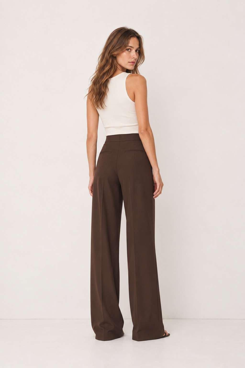 pantalon-sorrento-chocolate-03-espalda
